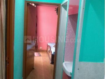 2 BHK Apartment in Sector 69 for rent Gurgaon. The reference number is 20401402