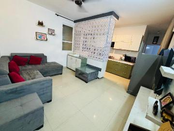 2 BHK Apartment in Sector 69 for rent Gurgaon. The reference number is 20306999