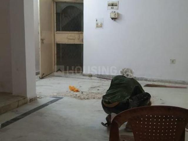 2 BHK Apartment in Sector 62 for rent Noida. The reference number is 19973522