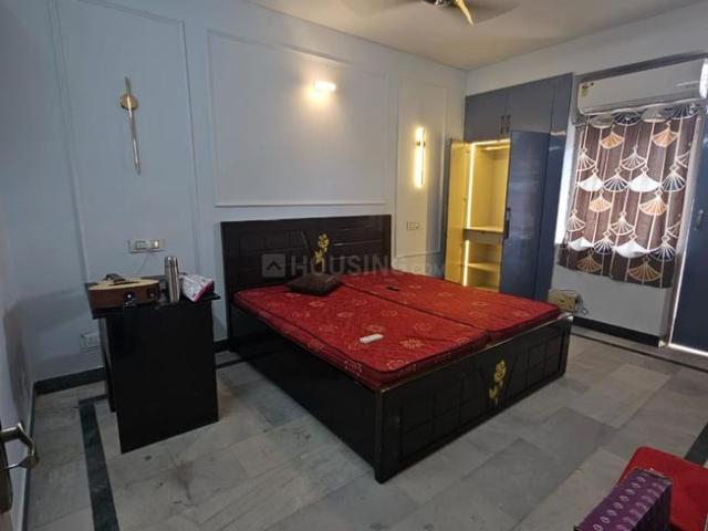 2 BHK Apartment in Sector 62 for rent Noida. The reference number is 20692234