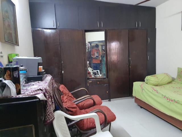 2 BHK Apartment in Sector 62 for resale Noida. The reference number is 9348183