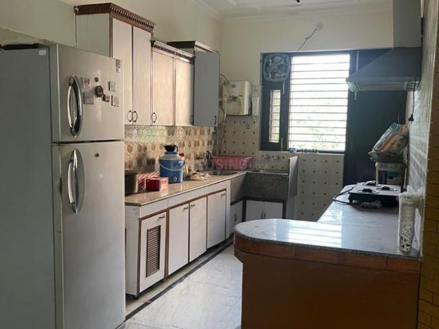 2 BHK Apartment in Sector 63 for rent Mohali. The reference number is 20689220