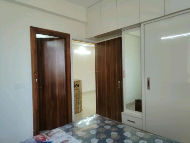 2 BHK Apartment in Sector 63 for rent Gurgaon. The reference number is 20535869