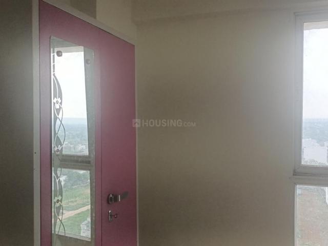 2 BHK Apartment in Sector 63 for rent Gurgaon. The reference number is 20903219