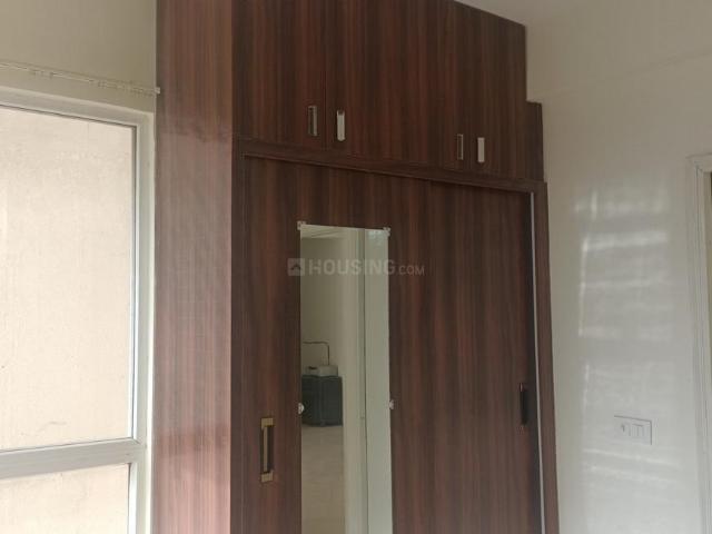 2 BHK Apartment in Sector 63 for resale Gurgaon. The reference number is 20680954