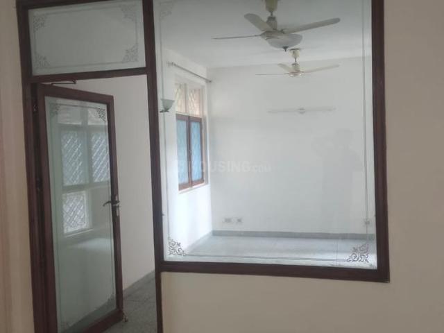 2 BHK Apartment in Sector 6 Dwarka for rent New Delhi. The reference number is 20213633