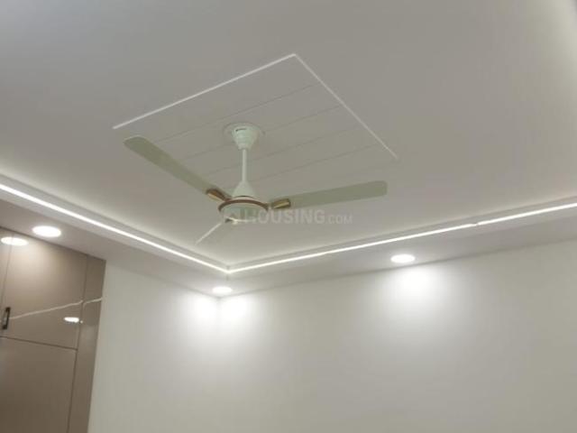 2 BHK Apartment in Sector 6 Dwarka for resale New Delhi. The reference number is 20134754