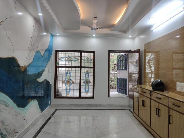 2 BHK Apartment in Sector 6 Dwarka for resale New Delhi. The reference number is 20676478