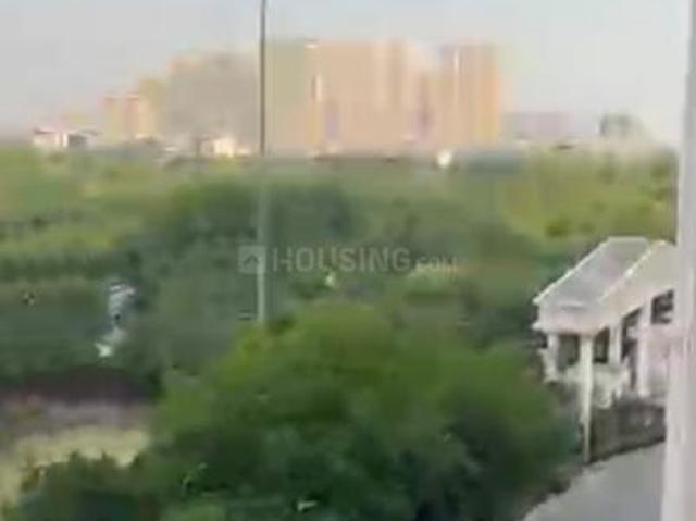 2 BHK Apartment in Sector 74 for rent Noida. The reference number is 20400295