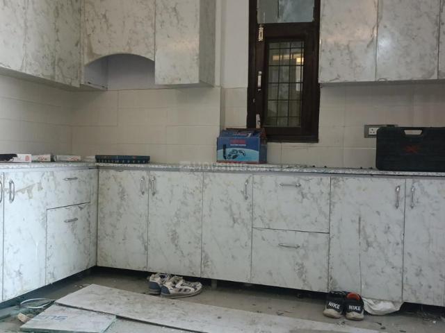 2 BHK Apartment in Sector 74 for resale Noida. The reference number is 19145609