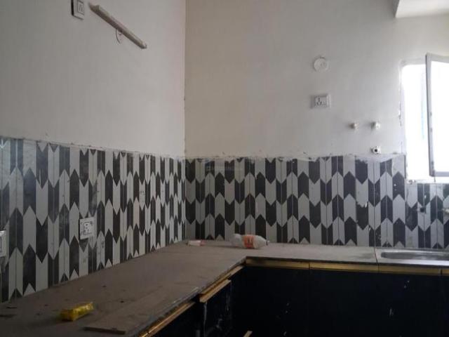 2 BHK Apartment in Sector 74 for resale Noida. The reference number is 21069703