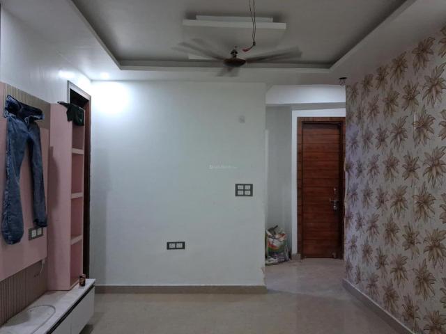 2 BHK Apartment in Sector 74 for resale Noida. The reference number is 21093947