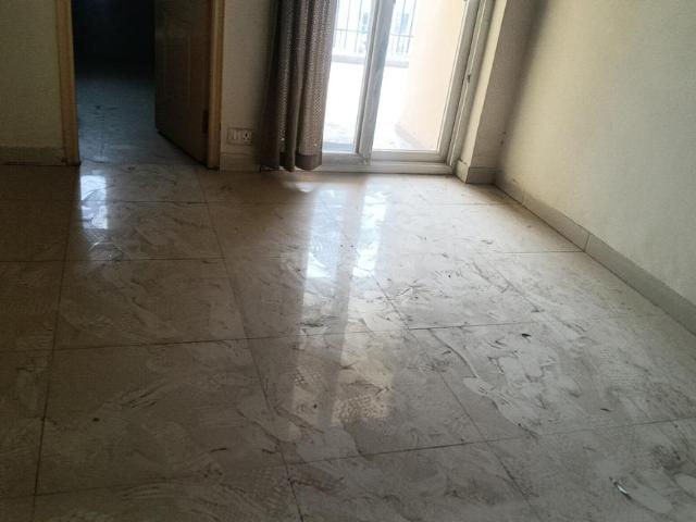 2 BHK Apartment in Sector 75 for rent Noida. The reference number is 20446887