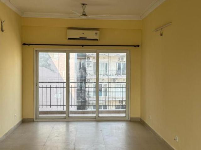 2 BHK Apartment in Sector 75 for rent Noida. The reference number is 20918291