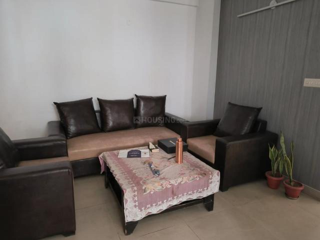 2 BHK Apartment in Sector 75 for rent Noida. The reference number is 21100942