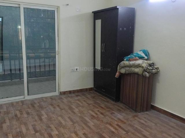 2 BHK Apartment in Sector 75 for rent Noida. The reference number is 21371679