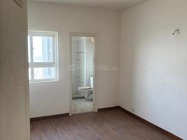 2 BHK Apartment in Sector 75 for rent Faridabad. The reference number is 20528159
