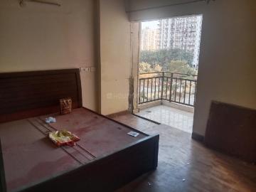 2 BHK Apartment in Sector 75 for resale Noida. The reference number is 19499893