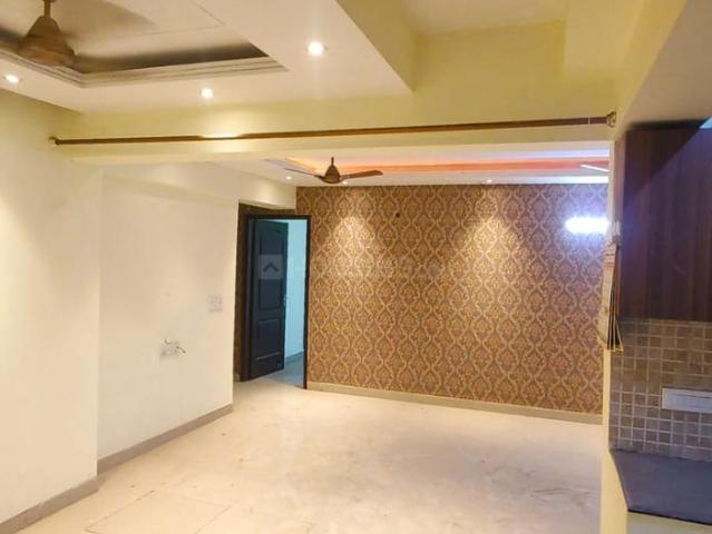 2 BHK Apartment in Sector 76 for rent Noida. The reference number is 20818582
