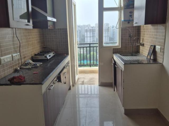2 BHK Apartment in Sector 76 for rent Noida. The reference number is 21111204