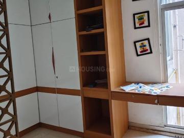 2 BHK Apartment in Sector 76 for rent Gurgaon. The reference number is 19851794