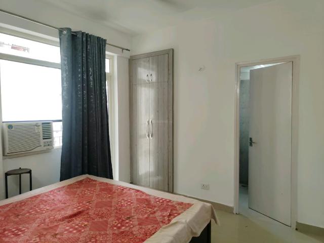 2 BHK Apartment in Sector 76 for rent Gurgaon. The reference number is 19141603