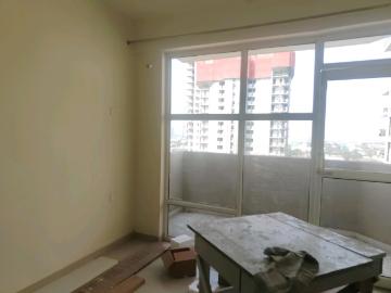 2 BHK Apartment in Sector 76 for rent Gurgaon. The reference number is 19144822