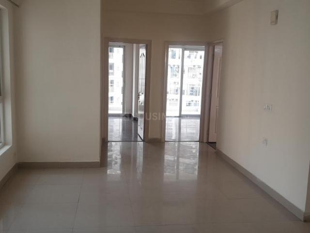 2 BHK Apartment in Sector 76 for rent Gurgaon. The reference number is 20577492