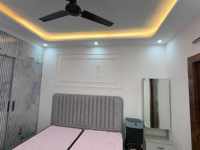 2 BHK Apartment in Sector 76 for rent Gurgaon. The reference number is 20675380