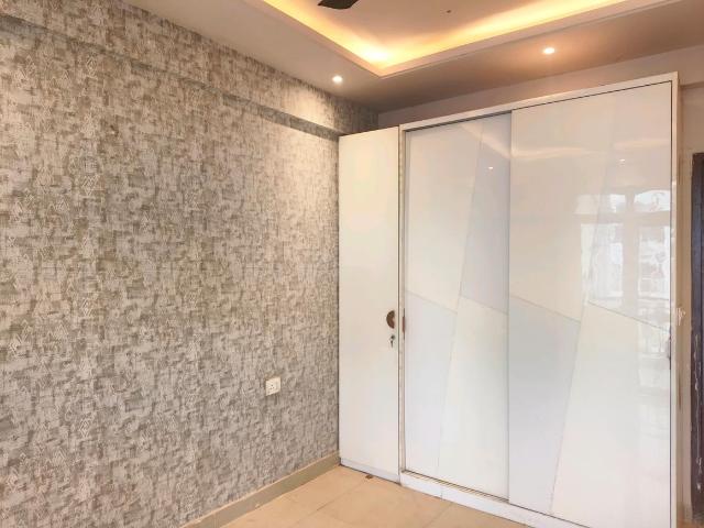 2 BHK Apartment in Sector 76 for rent Gurgaon. The reference number is 20689539
