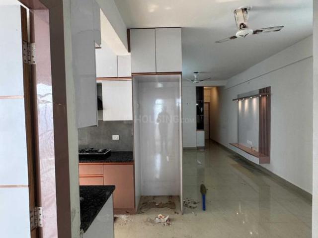 2 BHK Apartment in Sector 76 for rent Gurgaon. The reference number is 20717606