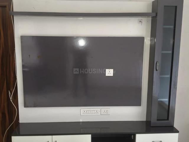 2 BHK Apartment in Sector 76 for rent Gurgaon. The reference number is 20794575