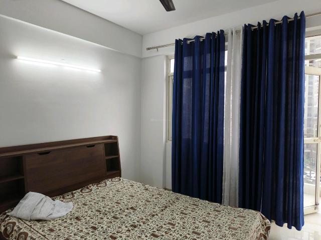 2 BHK Apartment in Sector 76 for rent Gurgaon. The reference number is 20840577