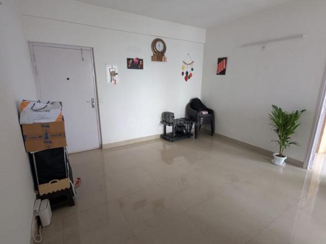 2 BHK Apartment in Sector 76 for rent Gurgaon. The reference number is 20930203