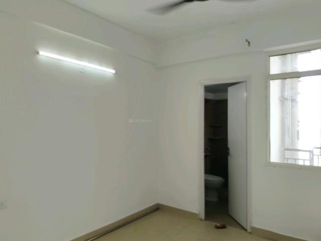 2 BHK Apartment in Sector 76 for rent Gurgaon. The reference number is 20994662
