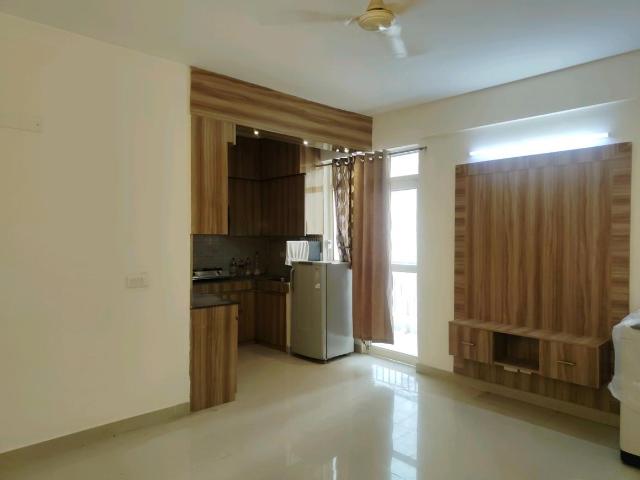 2 BHK Apartment in Sector 76 for rent Gurgaon. The reference number is 20994882