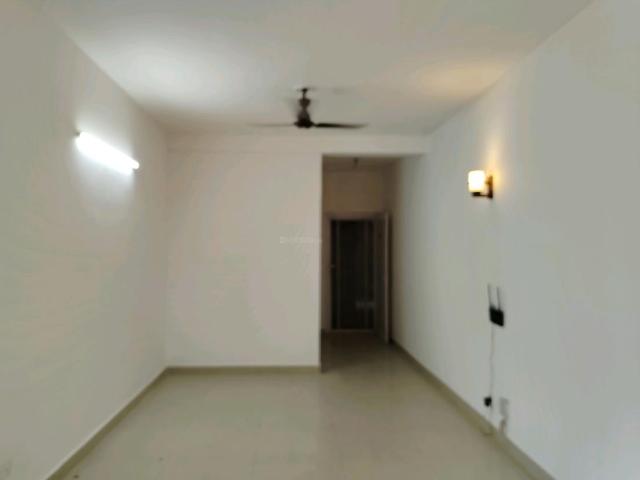 2 BHK Apartment in Sector 76 for rent Gurgaon. The reference number is 20148599
