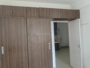 2 BHK Apartment in Sector 76 for rent Gurgaon. The reference number is 20276613
