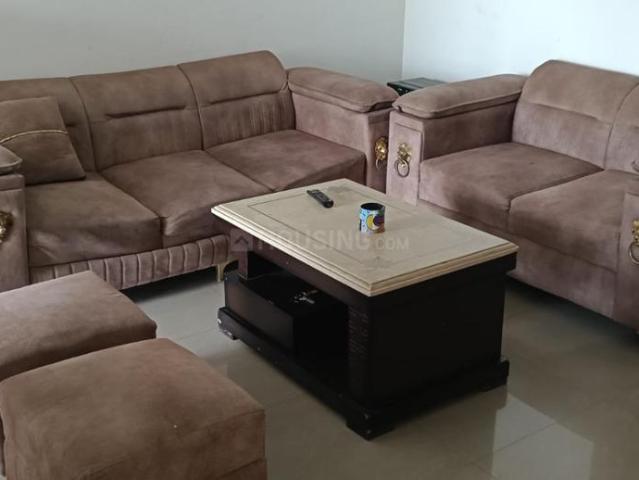 2 BHK Apartment in Sector 76 for rent Gurgaon. The reference number is 21014926