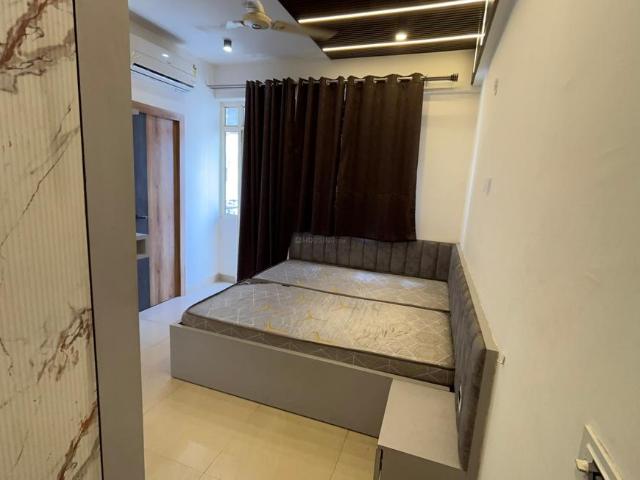 2 BHK Apartment in Sector 76 for rent Gurgaon. The reference number is 21075308