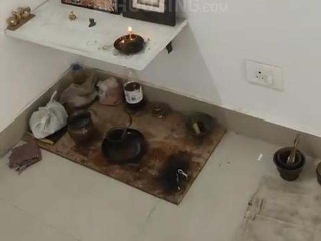 2 BHK Apartment in Sector 76 for rent Gurgaon. The reference number is 21103786