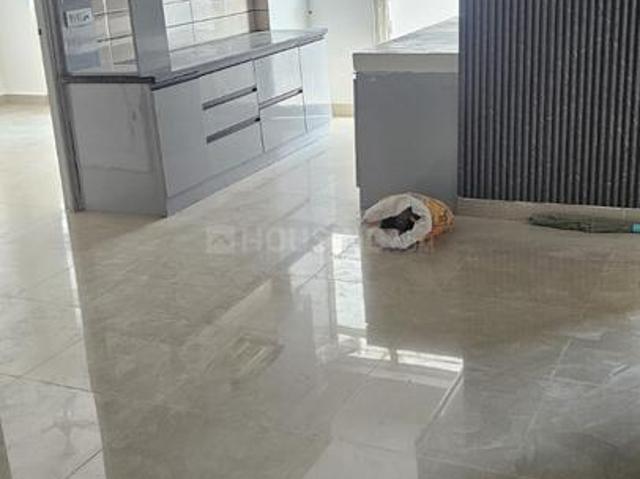 2 BHK Apartment in Sector 76 for rent Gurgaon. The reference number is 21191745
