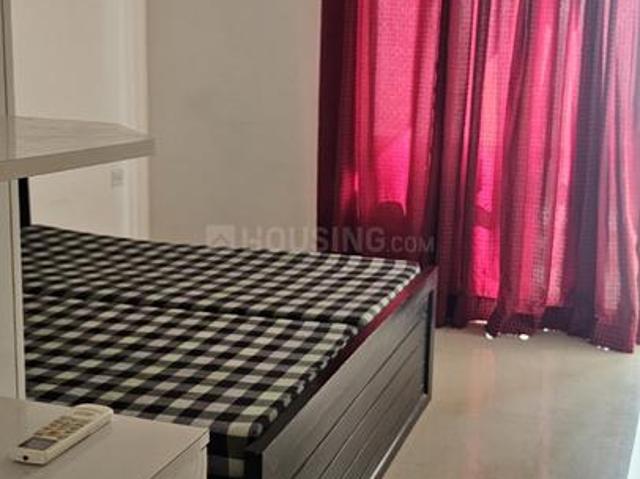 2 BHK Apartment in Sector 76 for rent Gurgaon. The reference number is 21191817