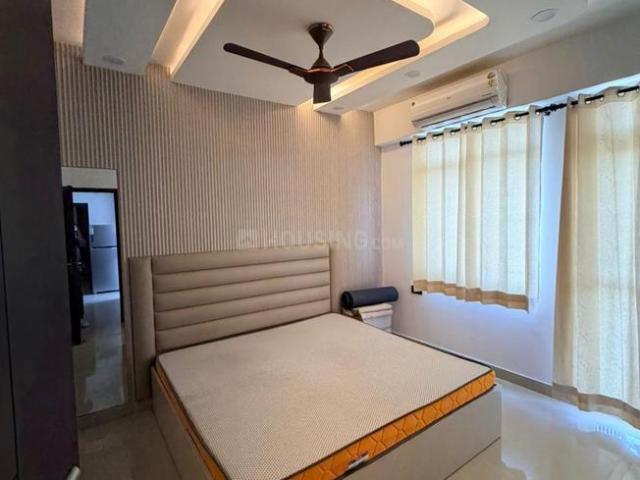 2 BHK Apartment in Sector 76 for rent Gurgaon. The reference number is 21237637