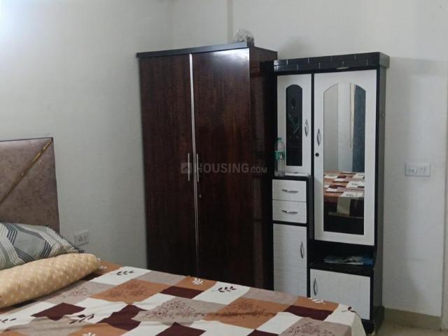 2 BHK Apartment in Sector 76 for rent Gurgaon. The reference number is 21300770