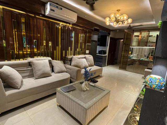 2 BHK Apartment in Sector 76 for resale Gurgaon. The reference number is 20308207