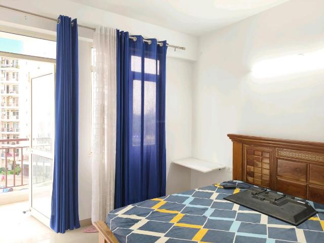 2 BHK Apartment in Sector 76 for resale Gurgaon. The reference number is 20846625