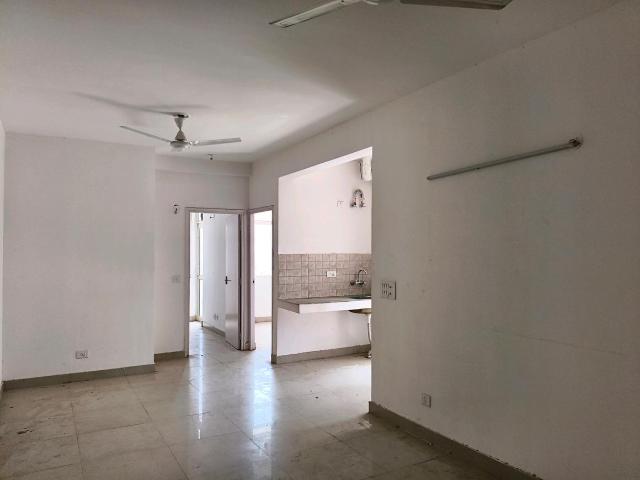 2 BHK Apartment in Sector 76 for resale Gurgaon. The reference number is 21020780