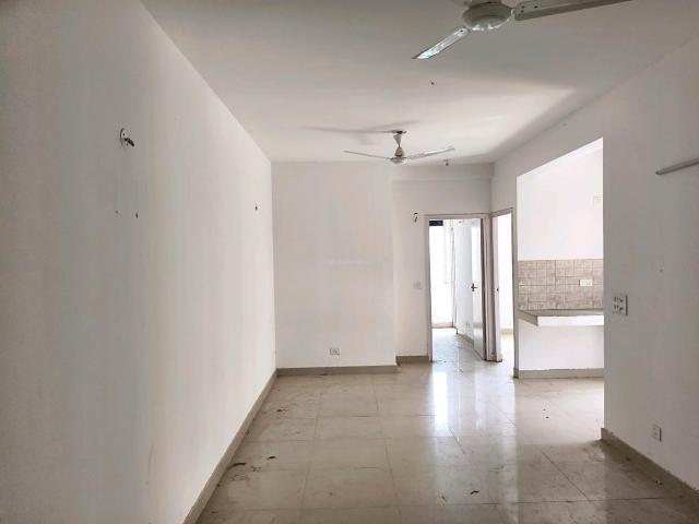 2 BHK Apartment in Sector 76 for resale Gurgaon. The reference number is 21020802