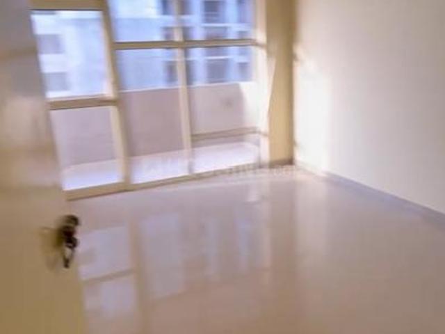 2 BHK Apartment in Sector 76 for resale Gurgaon. The reference number is 21177991